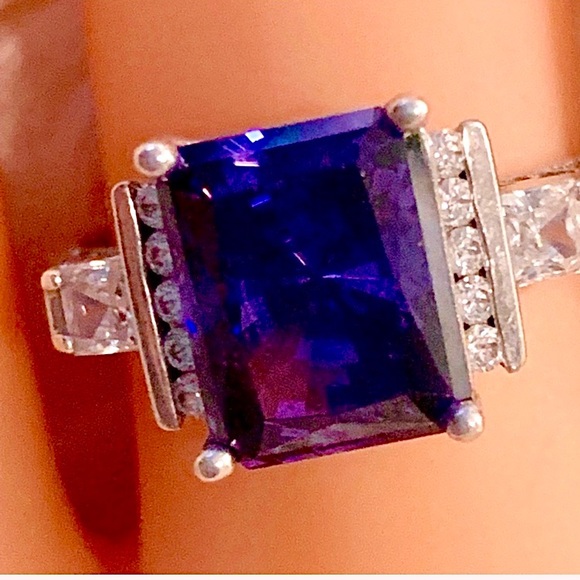 Dark Mystifying Tanzanite Emerald Cut Ring Gorgeous! - Picture 5 of 16